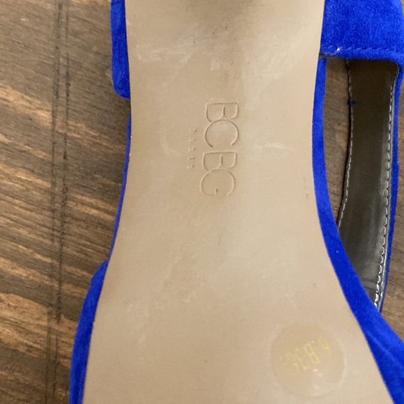 BCBG blue suede platform sandals - Picture 7 of 7